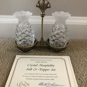 Lenox crystal pineapple salt & pepper set